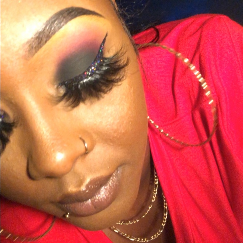 Meet your Posher, Shaquanah